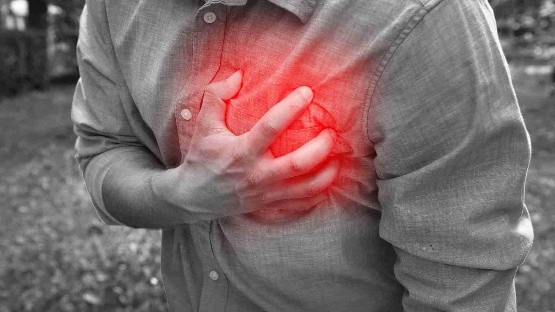 Миколая всі чекають свято в серці розквітає пісня